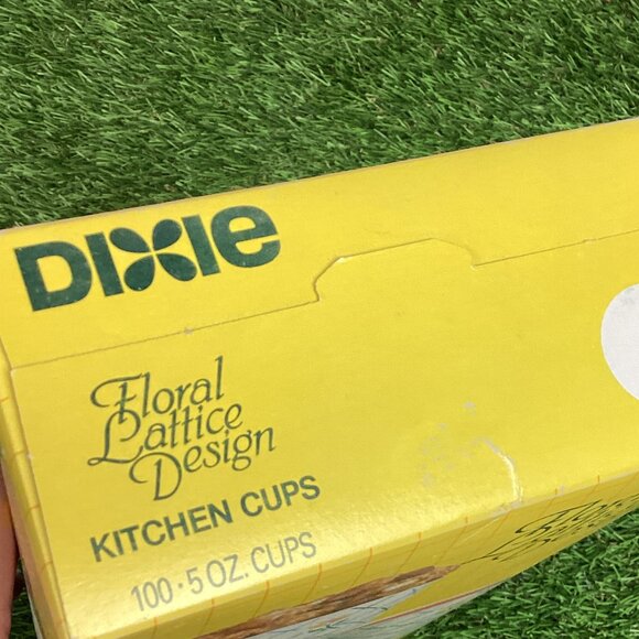 Vintage Dixie Paper Cups Floral Lattice Design 100pcs 1987 - Picture 8 of 9